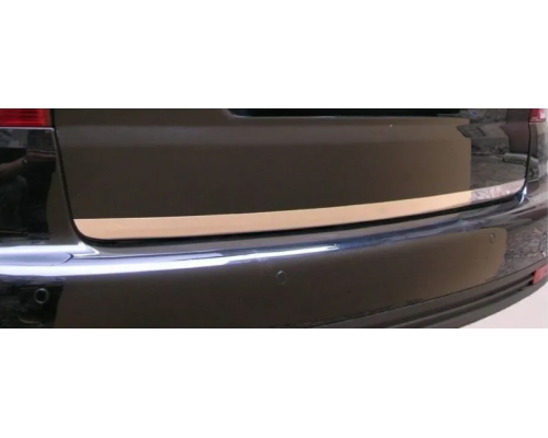 Nerezová lišta na zadní dveře Volkswagen Passat B7