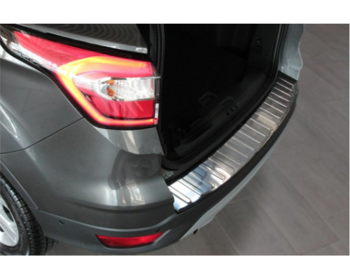 Nerezová ochranná lišta na nárazník Ford Kuga (2012-2019) – lesklá