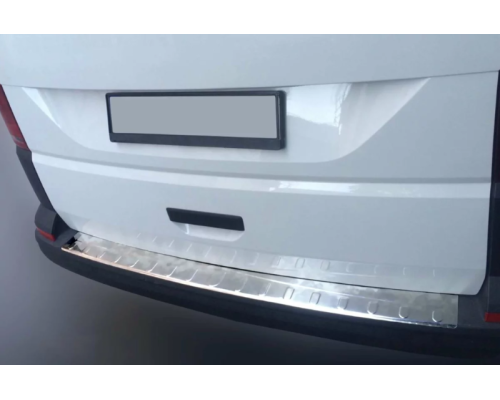 Nerezová ochranná lišta na nárazník Volkswagen Transporter T5/T6 lesklá