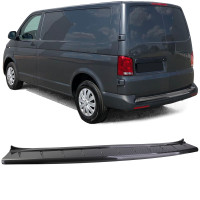 Plastová ochranná lišta kufru Volkswagen T5/T6/T6.1 (křídlové dveře) - vzhled karbon