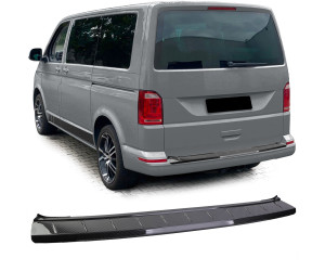 Plastová ochranná lišta kufru Volkswagen T5/T6/T6.1 (výklopné dveře) - vzhled karbon