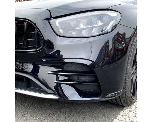 Spoilery do předního nárazníku Mercedes Benz W213 (2020+) černé (6 ks)